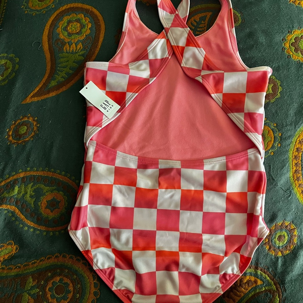 Girls swimsuit from Gap Kids never worn with tags